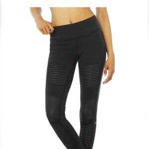 ALO Yoga Moto Leggings